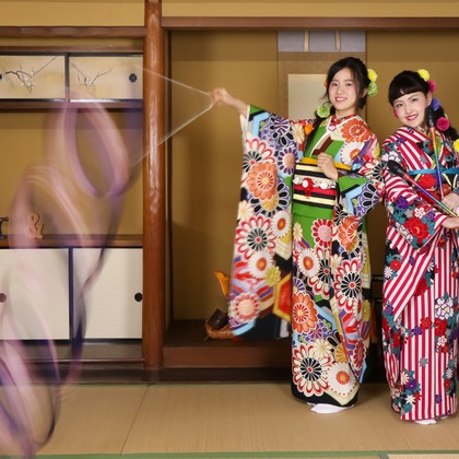 スマイルハンターが出張撮影した家族写真(キッズ,ベビーフォト)などが写った「成人式フォト」の家族写真