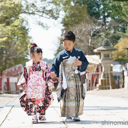 しのみんこフォトが出張撮影した家族写真(キッズ,ベビーフォト)などが写った「七五三フォト」の家族写真
