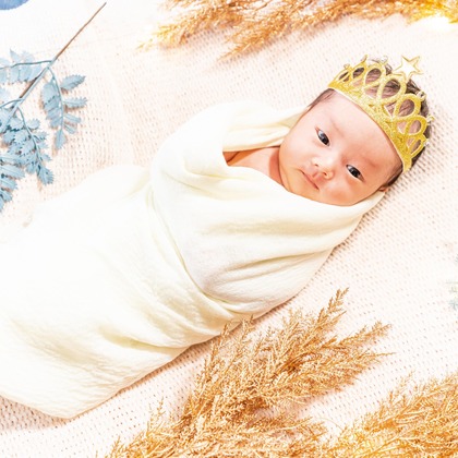 髙橋武が撮影した「ニューボーンフォト」の写真