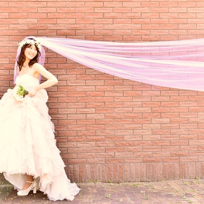 1978 ( Mille Neuf Cents Soixante-dix-huit) が撮影したウェディングや家族、ビジネスの写真