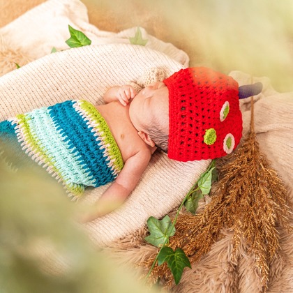 髙橋武が撮影した「ニューボーンフォト」の写真