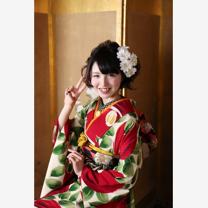 スマイルハンターが出張撮影した家族写真(キッズ,ベビーフォト)などが写った「成人式フォト」の家族写真