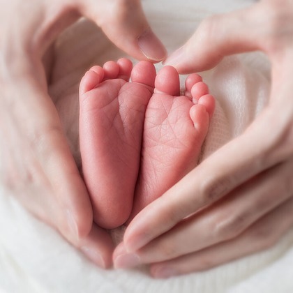 AXiS Photo Servise 藤井靖史が出張撮影したシャツ, ビーチの人々, 自然の中の人々が写ったニューボーンフォトの写真