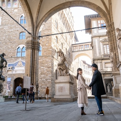 Photo of :albumName taken by MOMO