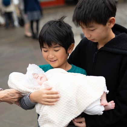 T.Matsumuraが出張撮影した日枝神社, ひえ神社, 日本の建築などが写った「お宮参り＠日枝神社」の家族写真