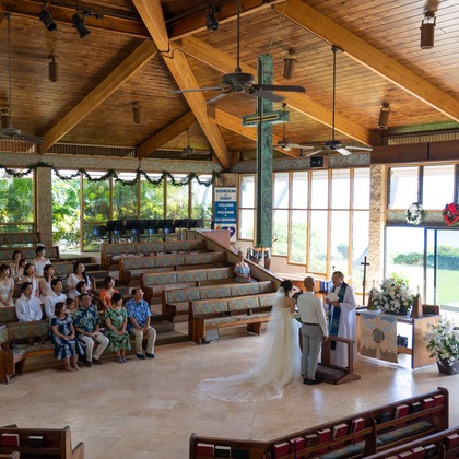 Jayson Tanega Photographyが撮影したウェディングや家族、ビジネスの写真