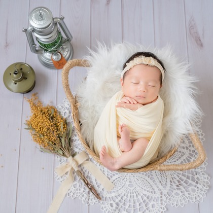 ウィリアムズ　侑依が撮影したニューボーンフォトの写真