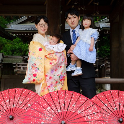 高夏写真店が撮影した家族写真の出張撮影/お宮参りの写真
