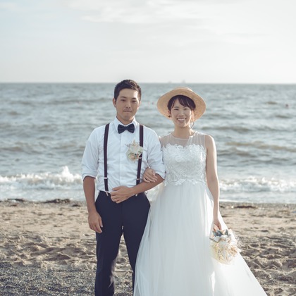 山下　剛が撮影した「海岸でのウェディングフォト」の写真