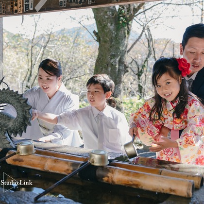 PhotoStudioLink　福井アイラが出張撮影した「記念撮影　家族写真　お宮参り 七五三」の家族写真
