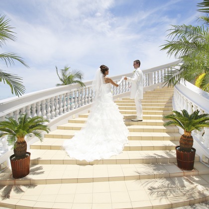 Photo of :albumName taken by wedding lounge