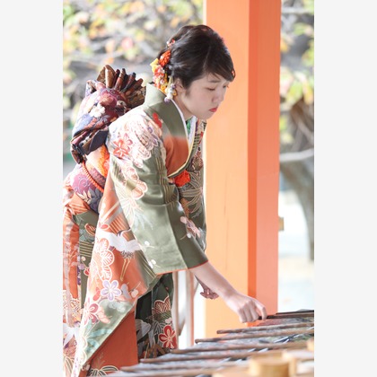 奈多写真が出張撮影した成人式, 人間, スリーブが写った成人式撮影の写真