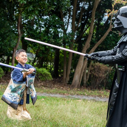出張撮影ななが出張撮影した自然の中の人々, お宮参り衣装, 人間が写った七五三フォトの写真