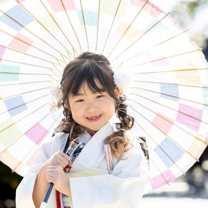 出張撮影くろさわが出張撮影したどういたしまして。, Sushi Edokko, 人間の背中などが写った「七五三」の家族写真