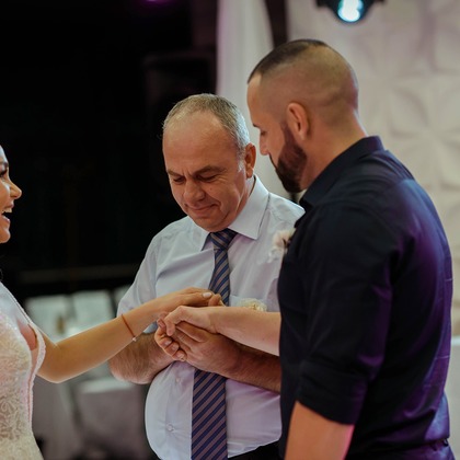 Mariela が撮影したウェディングや家族、ビジネスの写真