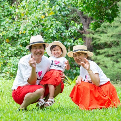 石垣島メモリアルフォトが撮影した家族写真の出張撮影の写真