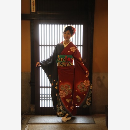 スマイルハンターが出張撮影した家族写真(キッズ,ベビーフォト)などが写った「成人式フォト」の家族写真