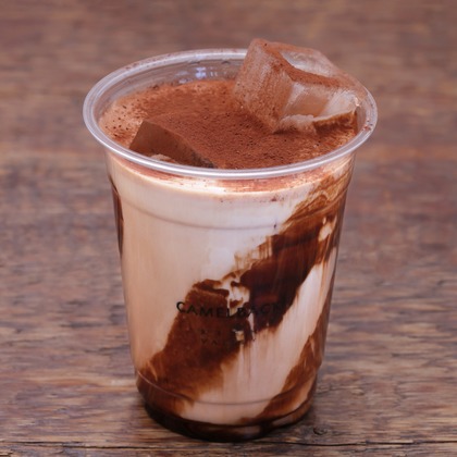 森安　照が撮影したウェディングや家族、ビジネスの写真