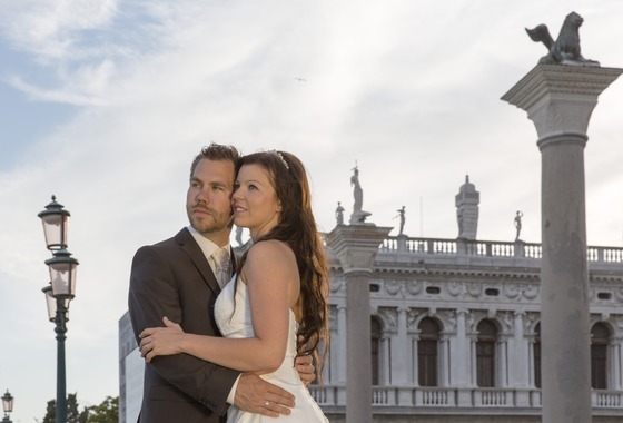 アジェンツィア・フォトグラフィカ・ミケランジェロ