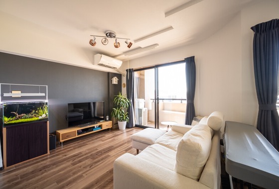 名畑文巨写真事務所