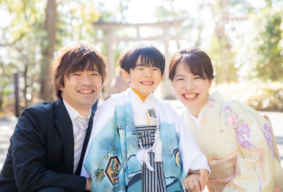 Chain of smile photography