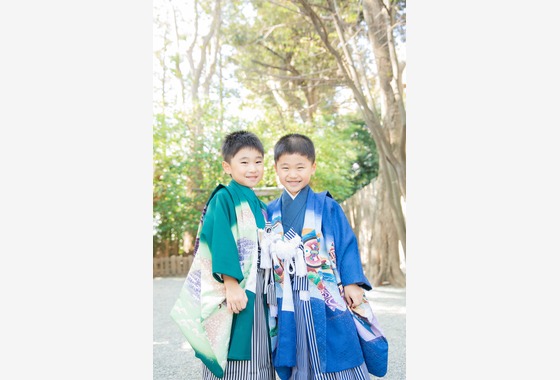 Chain of smile photography