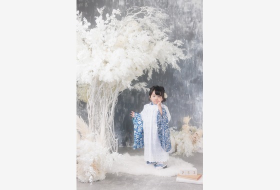 合同会社PHOTO FACTORY LAR