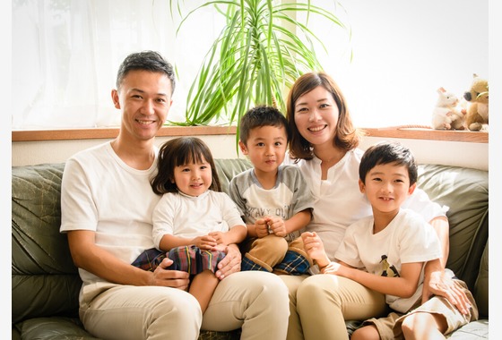 名畑文巨写真事務所